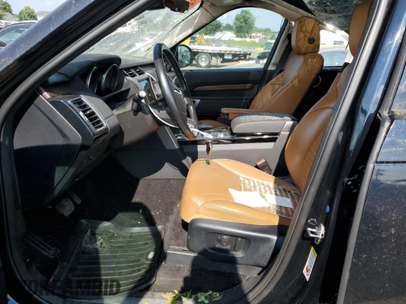 2017 Land Rover Discovery HSE with VIN SALRRBBV1HA039695, listed as a Copart auction lot 67060884 with 88,450 mi miles and Salvage Title. Bid and sale history available at carsss.com. Image 7.