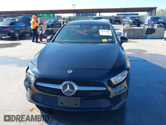 2019 Mercedes-Benz A 220 with VIN WDD3G4EBXKW002421, listed as a IAAI auction lot 41155602 with 141,268 mi miles and . Bid and sale history available at DreamBid. Image 12.