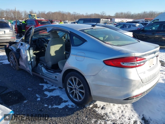 2017 Ford Fusion SE with VIN 3FA6P0HD1HR126477, listed as a IAAI auction lot 41297825 with 98,024 mi miles. Bid and sale history available at carsss.com. Image 3.