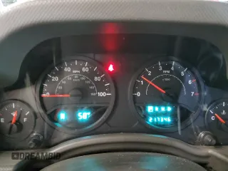 2007 Jeep Wrangler Unlimited X with VIN 1J4GA39187L190061, listed as a Copart auction lot 52420685 with 217,346 mi miles and Salvage Title. Bid and sale history available at DreamBid. Image 9.