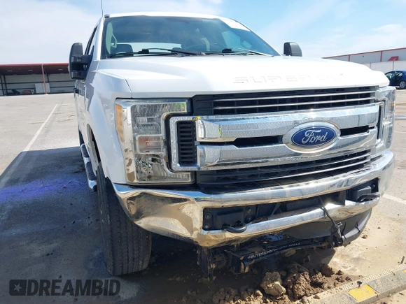2017 Ford F-250 Lariat с VIN 1FT7W2B61HEC00975, выставлен на аукционе IAAI как лот 41722767 с пробегом 72 663 миль миль и . История ставок и продаж доступна на DreamBid. Изображение 17.