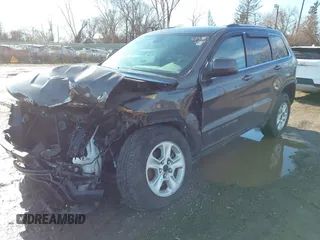 2017 Jeep Grand Cherokee Laredo with VIN 1C4RJFAG5HC836402, listed as a IAAI auction lot 41209574 with 58,875 mi miles. Bid and sale history available at carsss.com. Image 17.