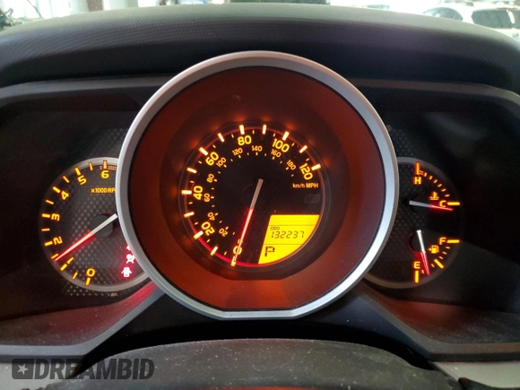 2010 Toyota 4Runner Trail z VIN JTEBU5JRXA5001972, wystawiony jako Copart lot #56277645 z przebiegiem 132 237 mil mil oraz Czysty tytuł • Clean title. Historia ofert i sprzedaży dostępna na DreamBid. Obrazek 9.