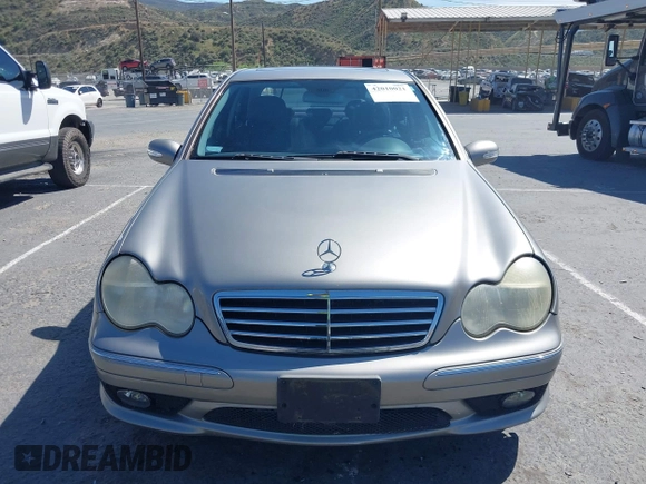 2006 Mercedes-Benz C 230 Sport with VIN WDBRF52H66A859343, listed as a IAAI auction lot 42010021 with 88,815 mi miles and . Bid and sale history available at carsss.com. Image 12.