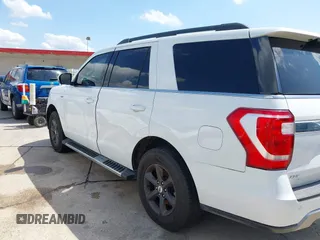 2018 Ford Expedition XLT with VIN 1FMJU1JT3JEA03160, listed as a IAAI auction lot 42288875 with 178,445 mi miles and . Bid and sale history available at DreamBid. Image 14.