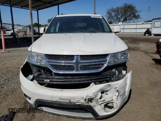 2016 Dodge Journey SXT with VIN 3C4PDCBGXGT224484, listed as a Copart auction lot 46952185 with 125,814 mi miles and Salvage Title. Bid and sale history available at carsss.com. Image 5.