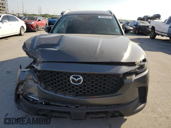 2024 Mazda CX-50 S Preferred z VIN 7MMVABBMXRN228909, wystawiony jako Copart lot #52762125 z przebiegiem Nie podano mil oraz Szkody całkowita. Historia ofert i sprzedaży dostępna na DreamBid. Obrazek 5.