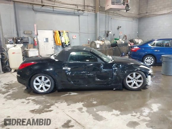 2004 Nissan 350Z Touring with VIN JN1AZ36AX4T014409, listed as a IAAI auction lot 41610945 with 86,756 mi miles. Bid and sale history available at carsss.com. Image 13.