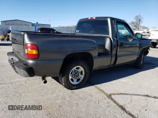 2000 GMC New Sierra 1500 SL with VIN 1GTEC14W6YZ113086, listed as a Copart auction lot 83333234 with 309,827 mi miles and Salvage Title. Bid and sale history available at carsss.com. Image 3.