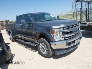 2022 Ford F-350 with VIN 1FT7W3BN4NEE67584, listed as a IAAI auction lot 42010364 with 28,926 mi miles and . Bid and sale history available at DreamBid. Image 13.