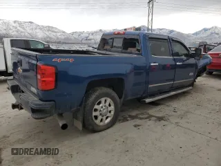 2015 Chevrolet Silverado 3500HD High Country with VIN 1GC4K1E85FF599564, listed as a Copart auction lot 42738325 with 164,646 mi miles and Salvage Title. Bid and sale history available at DreamBid. Image 3.
