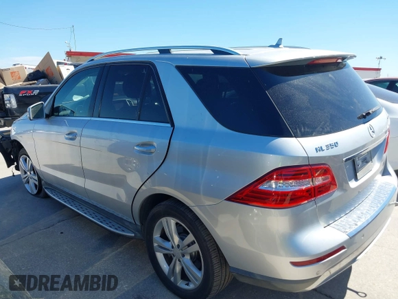 2012 Mercedes-Benz M 350 with VIN 4JGDA5HB4CA061749, listed as a IAAI auction lot 42312603 with 172,246 mi miles and . Bid and sale history available at DreamBid. Image 14.