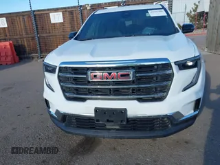 2025 GMC Acadia AWD Elevation z VIN 1GKENNRS5SJ153094, wystawiony jako IAAI lot #41535308 z przebiegiem 925 mil mil oraz . Historia ofert i sprzedaży dostępna na DreamBid. Obrazek 12.