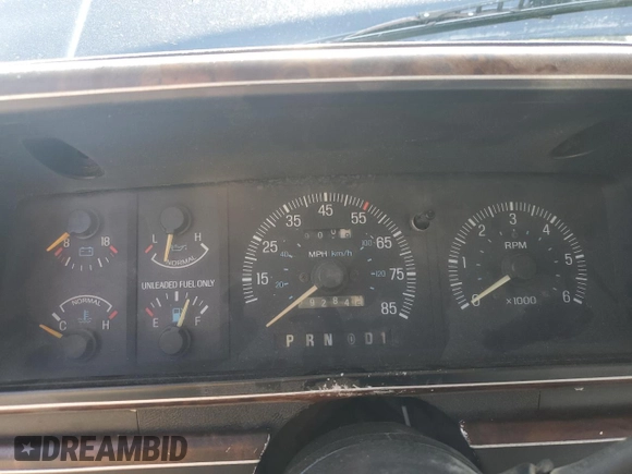 1988 Ford Bronco Eddie Bauer with VIN 1FMEU15N3JLA13342, listed as a Copart auction lot 62331455 with 29,284 mi miles and Clean title. Bid and sale history available at DreamBid. Image 9.