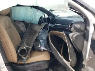 2024 Chevrolet Blazer Premier z VIN 3GNKBFR43RS180910, wystawiony jako Copart lot #72162554 z przebiegiem Nie podano mil oraz Szkoda całkowita • Salvage title. Historia ofert i sprzedaży dostępna na DreamBid. Obrazek 7.