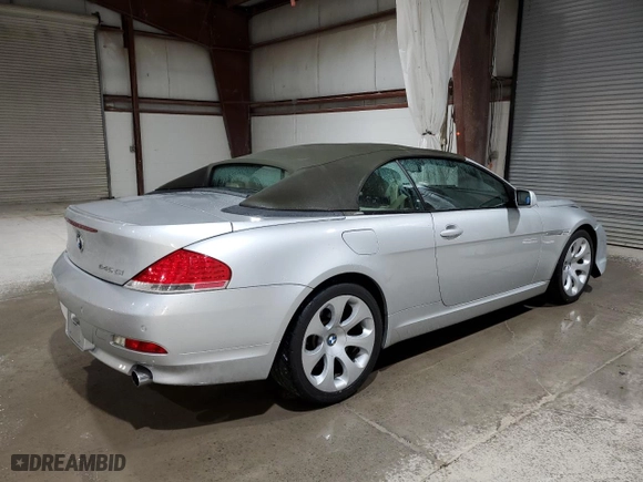 2005 BMW 6 Series 645Ci with VIN WBAEK73415B325885, listed as a Copart auction lot 80976204 with 96,571 mi miles and Salvage Title. Bid and sale history available at carsss.com. Image 3.