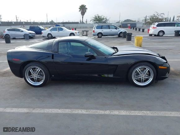 2007 Chevrolet Corvette with VIN 1G1YY26U775111720, listed as a IAAI auction lot 40575607 with 1 mi miles. Bid and sale history available at carsss.com. Image 12.