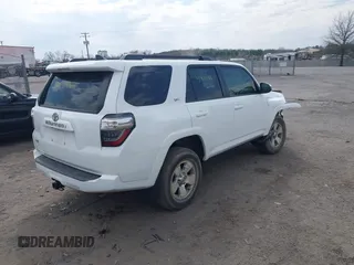 2022 Toyota 4Runner SR5 with VIN JTEMU5JR7N6028362, listed as a IAAI auction lot 41824868 with 68,496 mi miles and . Bid and sale history available at DreamBid. Image 4.