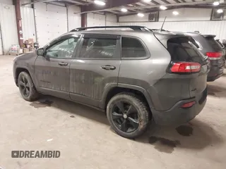 2018 Jeep Cherokee Latitude Tech Connect with VIN 1C4PJMCB4JD543507, listed as a IAAI auction lot 42001651 with 110,973 mi miles. Bid and sale history available at carsss.com. Image 3.