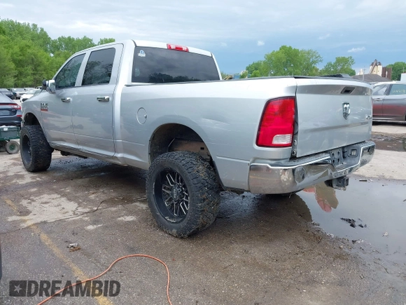 2015 Ram 2500 Tradesman с VIN 3C6UR5CL6FG527773, выставлен на аукционе IAAI как лот 42144668 с пробегом 202 758 миль миль и . История ставок и продаж доступна на DreamBid. Изображение 3.