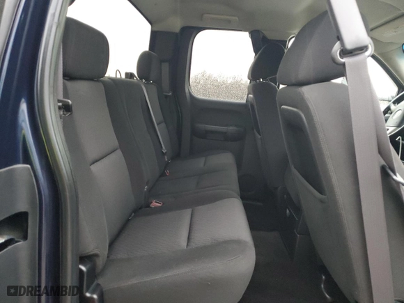 2011 GMC Sierra 2500HD SLE with VIN 1GT220CG3BZ231646, listed as a Copart auction lot 84441944 with 116,083 mi miles and Salvage Title. Bid and sale history available at carsss.com. Image 10.