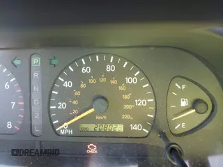 1998 Toyota Avalon XL with VIN 4T1BF18BXWU267131, listed as a IAAI auction lot 41518513 with 208,023 mi miles and . Bid and sale history available at DreamBid. Image 7.