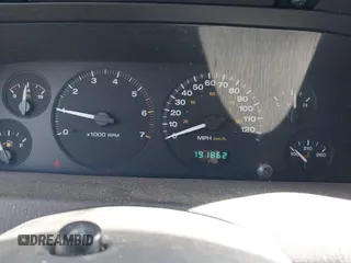 2004 Jeep Grand Cherokee Laredo with VIN 1J4GW48S74C420234, listed as a IAAI auction lot 41741031 with 191,862 mi miles and . Bid and sale history available at DreamBid. Image 7.