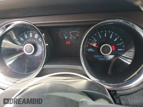 2014 Ford Mustang V6 с VIN 1ZVBP8AM5E5244674, выставлен на аукционе Copart как лот 60330545 с пробегом 148 337 миль миль и Списание • Salvage title. История ставок и продаж доступна на DreamBid. Изображение 9.