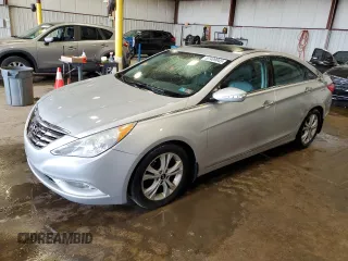 2011 Hyundai Sonata Limited z VIN 5NPEC4AC8BH155155, wystawiony jako Copart lot #57409045 z przebiegiem 100 068 mil mil oraz Szkoda całkowita • Salvage title. Historia ofert i sprzedaży dostępna na DreamBid. Obrazek 1.