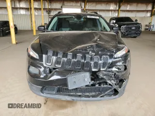 2017 Jeep Cherokee Sport with VIN 1C4PJMABXHW509749, listed as a Copart auction lot 59051625 with 153,089 mi miles and Salvage title. Bid and sale history available at DreamBid. Image 5.