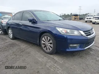 2013 Honda Accord Sdn EX-L with VIN 1HGCR2F88DA177330, listed as a IAAI auction lot 41418526 with 106,438 mi miles. Bid and sale history available at carsss.com. Image 1.