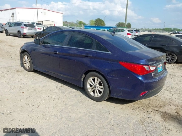 2014 Hyundai Sonata GLS with VIN 5NPEB4AC1EH889286, listed as a IAAI auction lot 41967498 with 113,033 mi miles. Bid and sale history available at carsss.com. Image 3.