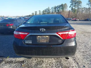 2017 Toyota Camry XLE z VIN 4T1BF1FK4HU383222, wystawiony jako IAAI lot #41490039 z przebiegiem 95 241 mil mil oraz . Historia ofert i sprzedaży dostępna na DreamBid. Obrazek 16.