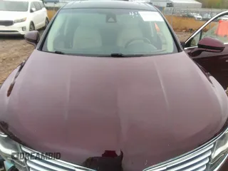 2017 Lincoln MKX Reserve z VIN 2LMPJ8LR3HBL26227, wystawiony jako IAAI lot #41921086 z przebiegiem 131 815 mil mil oraz . Historia ofert i sprzedaży dostępna na DreamBid. Obrazek 10.