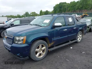 2007 Chevrolet Avalanche 3LT with VIN 3GNFK12317G270255, listed as a IAAI auction lot 42357614 with 306,932 mi miles and . Bid and sale history available at DreamBid. Image 17.