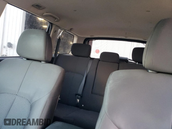 2011 Mitsubishi Endeavor LS with VIN 4A4JN2AS2BE031413, listed as a Copart auction lot 79132294 with 185,151 mi miles and Salvage Title. Bid and sale history available at carsss.com. Image 10.