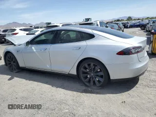 2014 Tesla Model S 60 with VIN 5YJSA1H11EFP49407, listed as a Copart auction lot 52215955 with 109,827 mi miles and Salvage Title. Bid and sale history available at DreamBid. Image 2.
