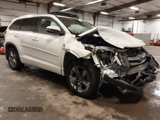 2019 Toyota Highlander Limited with VIN 5TDDZRFH6KS969469, listed as a IAAI auction lot 42582639 with 96,739 mi miles and . Bid and sale history available at DreamBid. Image 1.