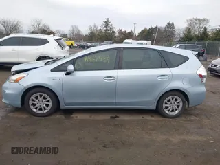 2013 Toyota Prius Two with VIN JTDZN3EU6D3208345, listed as a IAAI auction lot 41867939 with 193,820 mi miles and . Bid and sale history available at carsss.com. Image 15.