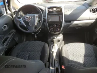2015 Nissan Note SL z VIN 3N1CE2CP5FL371155, wystawiony jako Copart lot #53691815 z przebiegiem 150 471 mil mil oraz Szkoda całkowita • Salvage title. Historia ofert i sprzedaży dostępna na DreamBid. Obrazek 8.