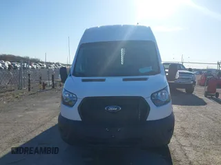 2024 Ford Transit Cargo z VIN 1FTBW3X89RKB49268, wystawiony jako IAAI lot #42081360 z przebiegiem 7 290 mil mil oraz . Historia ofert i sprzedaży dostępna na DreamBid. Obrazek 12.