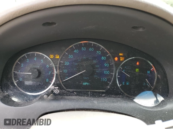 2010 Toyota Sienna XLE with VIN 5TDYK4CC2AS307940, listed as a Copart auction lot 64662065 with 275,846 mi miles and Clean title. Bid and sale history available at DreamBid. Image 9.