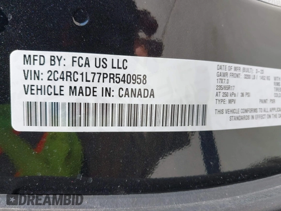 2023 Chrysler Pacifica Hybrid Touring L z VIN 2C4RC1L77PR540958, wystawiony jako IAAI lot #42010484 z przebiegiem 61 166 mil mil oraz . Historia ofert i sprzedaży dostępna na DreamBid. Obrazek 9.