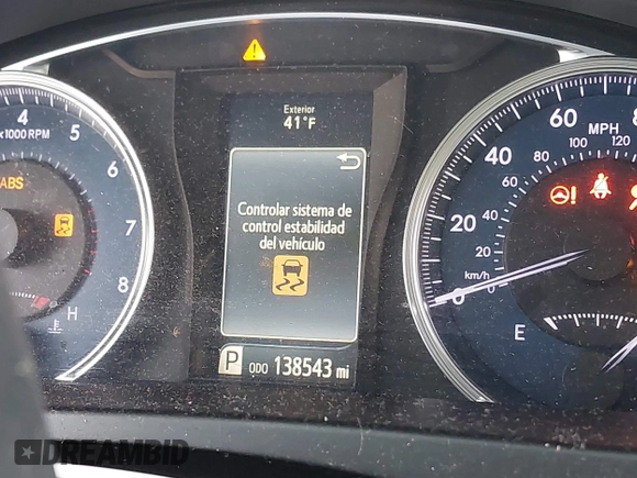 2017 Toyota Camry XLE with VIN 4T1BF1FK6HU427298, listed as a IAAI auction lot 41596308 with 138,543 mi miles and . Bid and sale history available at DreamBid. Image 16.
