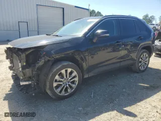 2022 Toyota RAV4 XLE Premium with VIN 2T3C1RFV7NC198419, listed as a Copart auction lot 50213545 with 36,863 mi miles and Salvage Title. Bid and sale history available at carsss.com. Image 1.