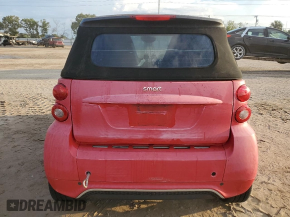 2013 Smart fortwo Passion с VIN WMEEK3BA9DK610482, выставлен на аукционе Copart как лот 74207324 с пробегом Не указан миль и На запчасти • Non repairable. История ставок и продаж доступна на DreamBid. Изображение 6.