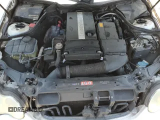 2005 Mercedes-Benz C 230 Kompressor с VIN WDBRF40J45F672944, выставлен на аукционе Copart как лот 57000985 с пробегом 194 056 миль миль и Чистый • Clean title. История ставок и продаж доступна на DreamBid. Изображение 11.