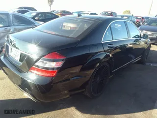 2012 Mercedes-Benz S-Class S 550 with VIN WDDNG7DB3CA437713, listed as a IAAI auction lot 35348392 with 74,672 mi miles. Bid and sale history available at carsss.com. Image 4.