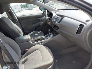 2016 Kia Sportage LX with VIN KNDPBCAC1G7813044, listed as a IAAI auction lot 41976849 with Not Provided miles and . Bid and sale history available at carsss.com. Image 5.
