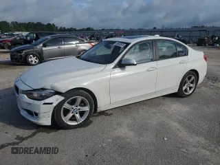 2014 BMW 3 Series 320i xDrive с VIN WBA3C3G52ENS67719, выставлен на аукционе Copart как лот 56863505 с пробегом 90 490 миль миль и Списание • Salvage title. История ставок и продаж доступна на DreamBid. Изображение 1.